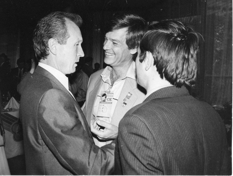 С американским певцом Дином Ридом