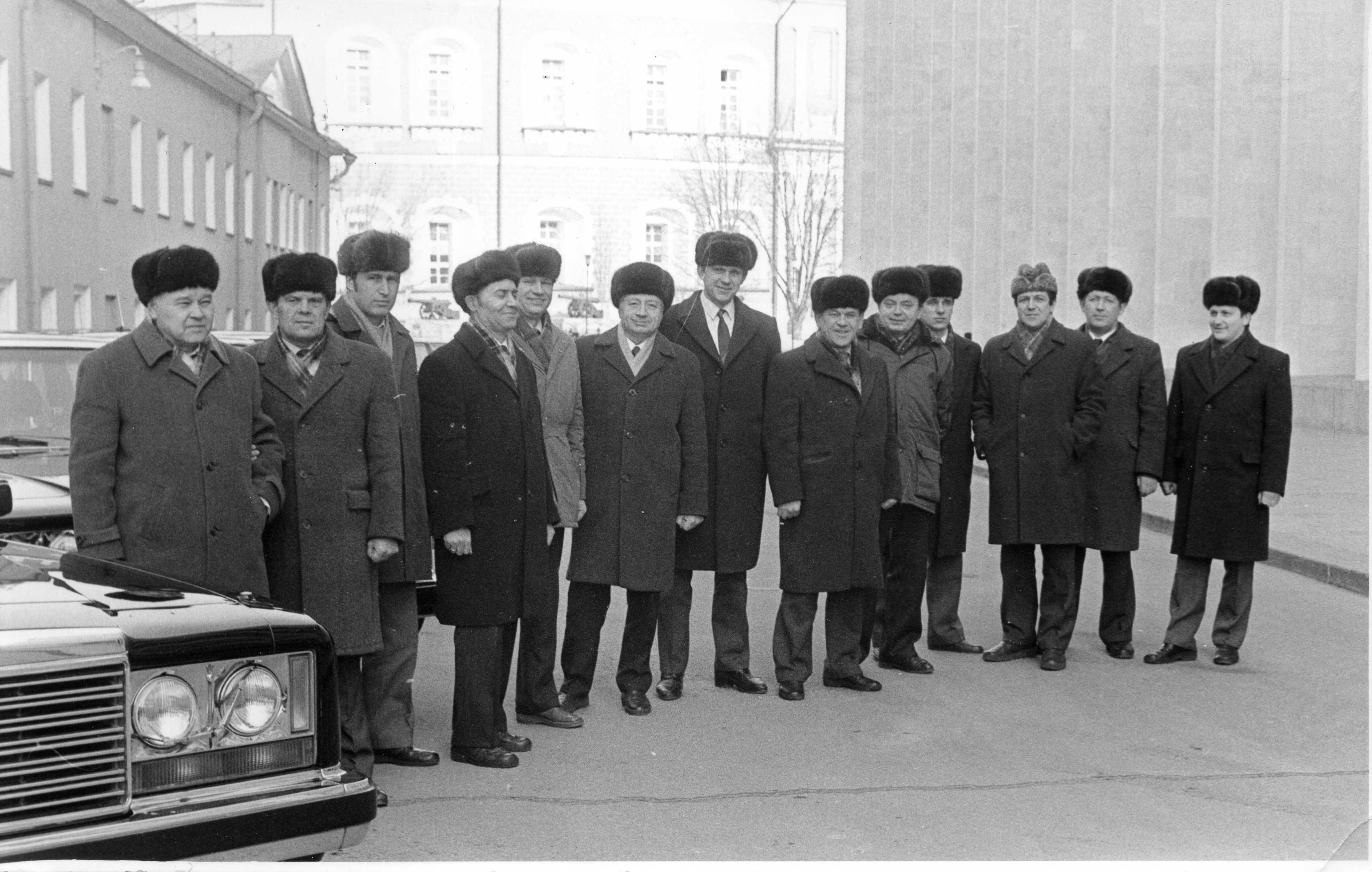 Водители ГОНа во время работы XXVII съезда КПСС. Кремль, февраль 1986 г. © Фото из личного архива В.В. Тупицына