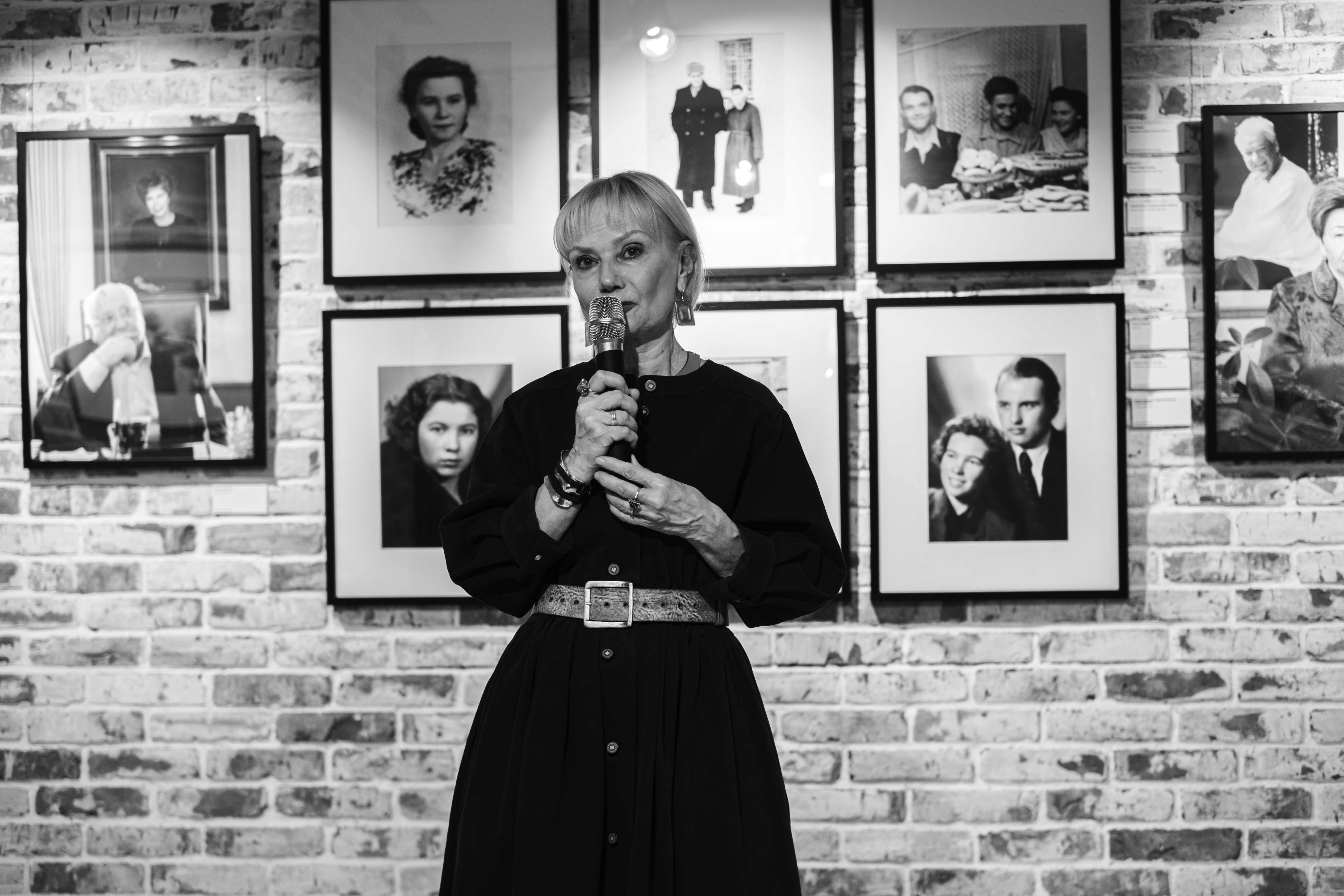 На открытии фотовыставки «Два президента» в Ельцин-центре в Москве. 1 февраля 2026 г. © Фото: Дмитрий Волин/Кремлевский холм