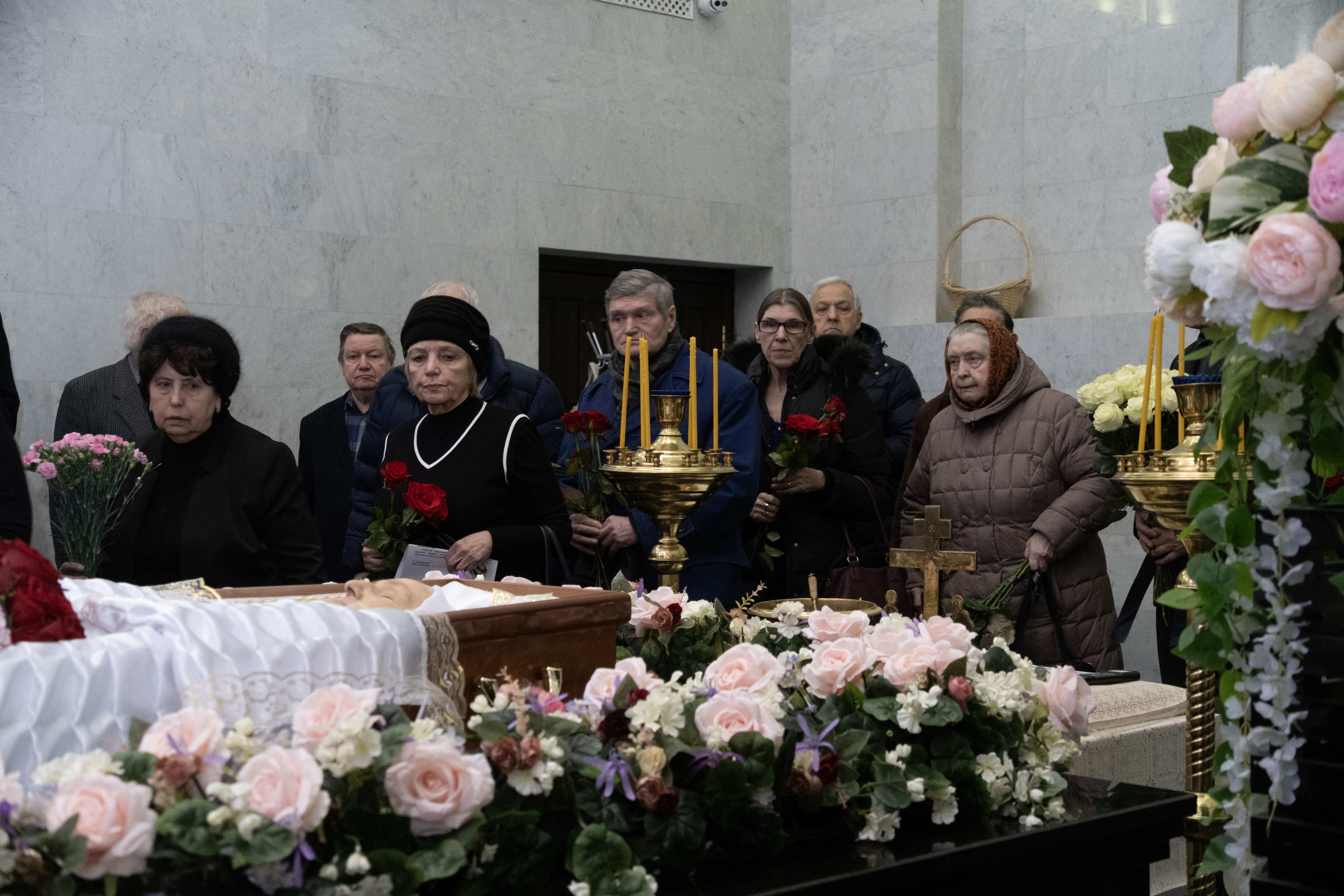 Прощание с председателем Центрального Совета Всесоюзной пионерской организации им. В.И. Ленина при ЦК ВЛКСМ (1971-1984), депутатом Госдумы 1-го созыва (1993-1995) Алевтиной Федуловой в малом ритуальном зале ЦКБ в Москве. 9 февраля 2026 г. Федулова скончавшейся 5 февраля на 86-м году жизни. © Фото: Дмитрий Волин/Кремлевский холм