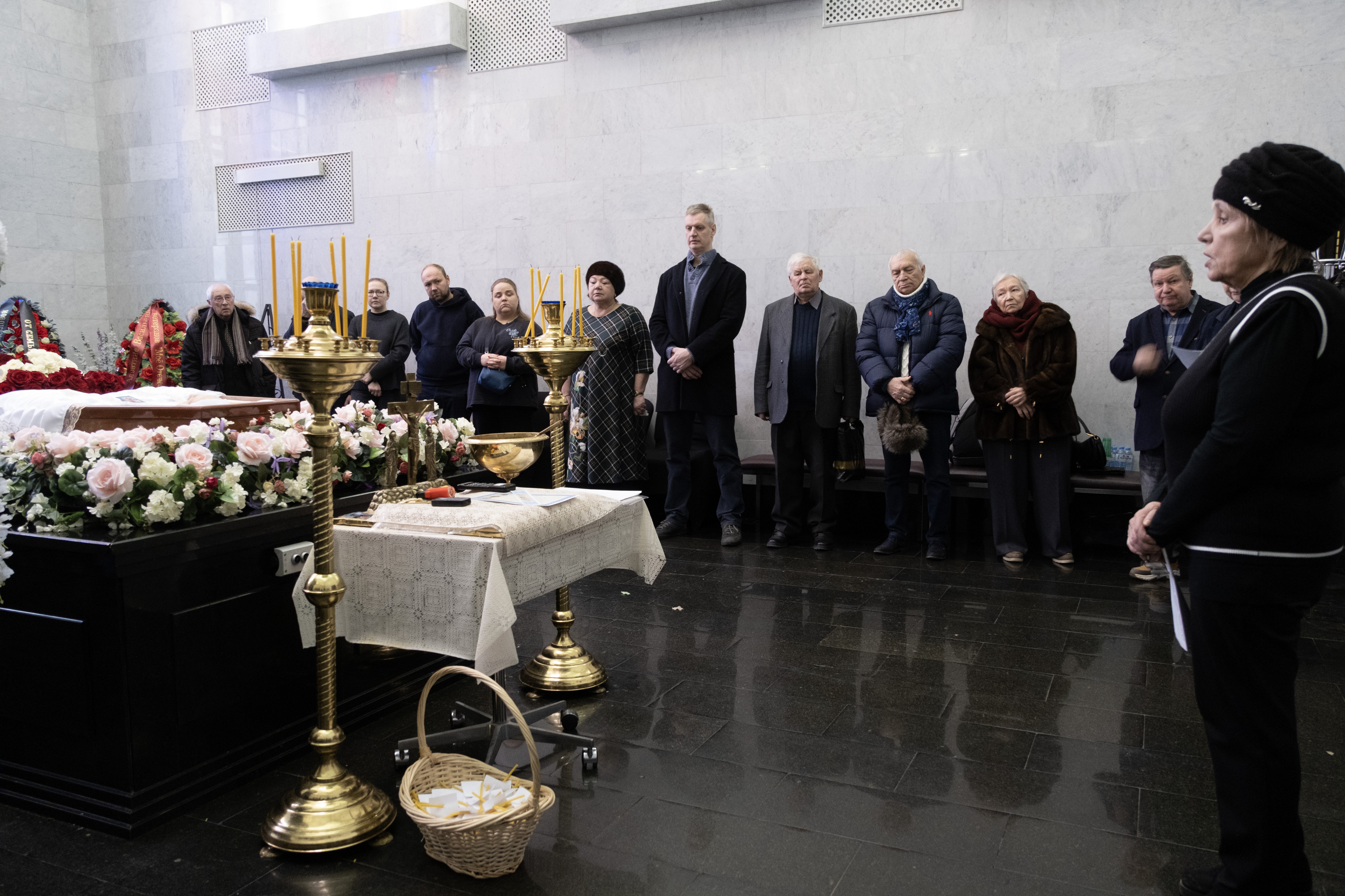 Прощание с председателем Центрального Совета Всесоюзной пионерской организации им. В.И. Ленина при ЦК ВЛКСМ (1971-1984), депутатом Госдумы 1-го созыва (1993-1995) Алевтиной Федуловой в малом ритуальном зале ЦКБ в Москве. 9 февраля 2026 г. Федулова скончавшейся 5 февраля на 86-м году жизни. © Фото: Дмитрий Волин/Кремлевский холм