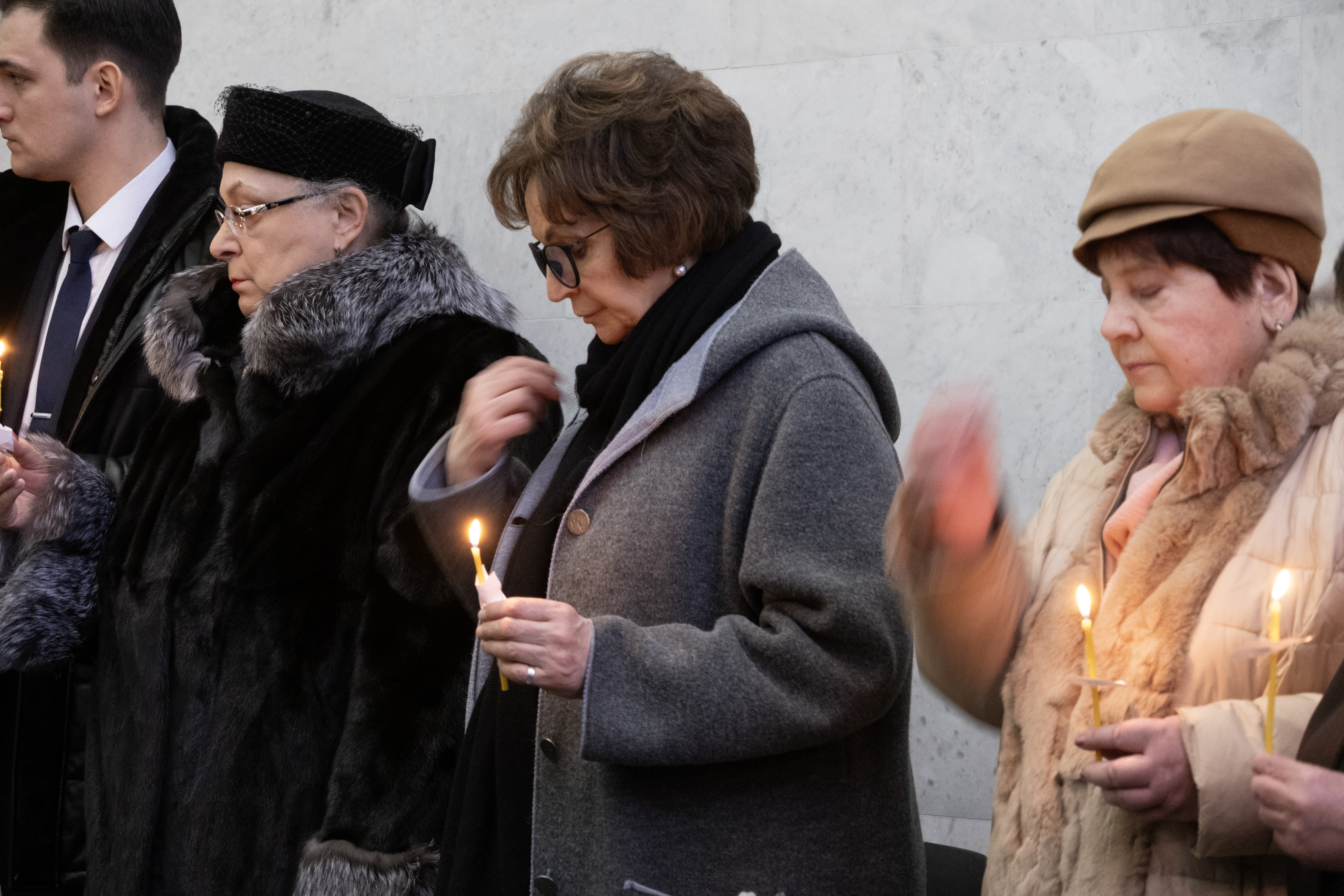 Отпевание во время церемонии прощания с Алевтиной Федуловой в малом ритуальном зале ЦКБ в Москве. 9 февраля 2026 г. Федулова скончавшейся 5 февраля на 86-м году жизни. © Фото: Дмитрий Волин/Кремлевский холм