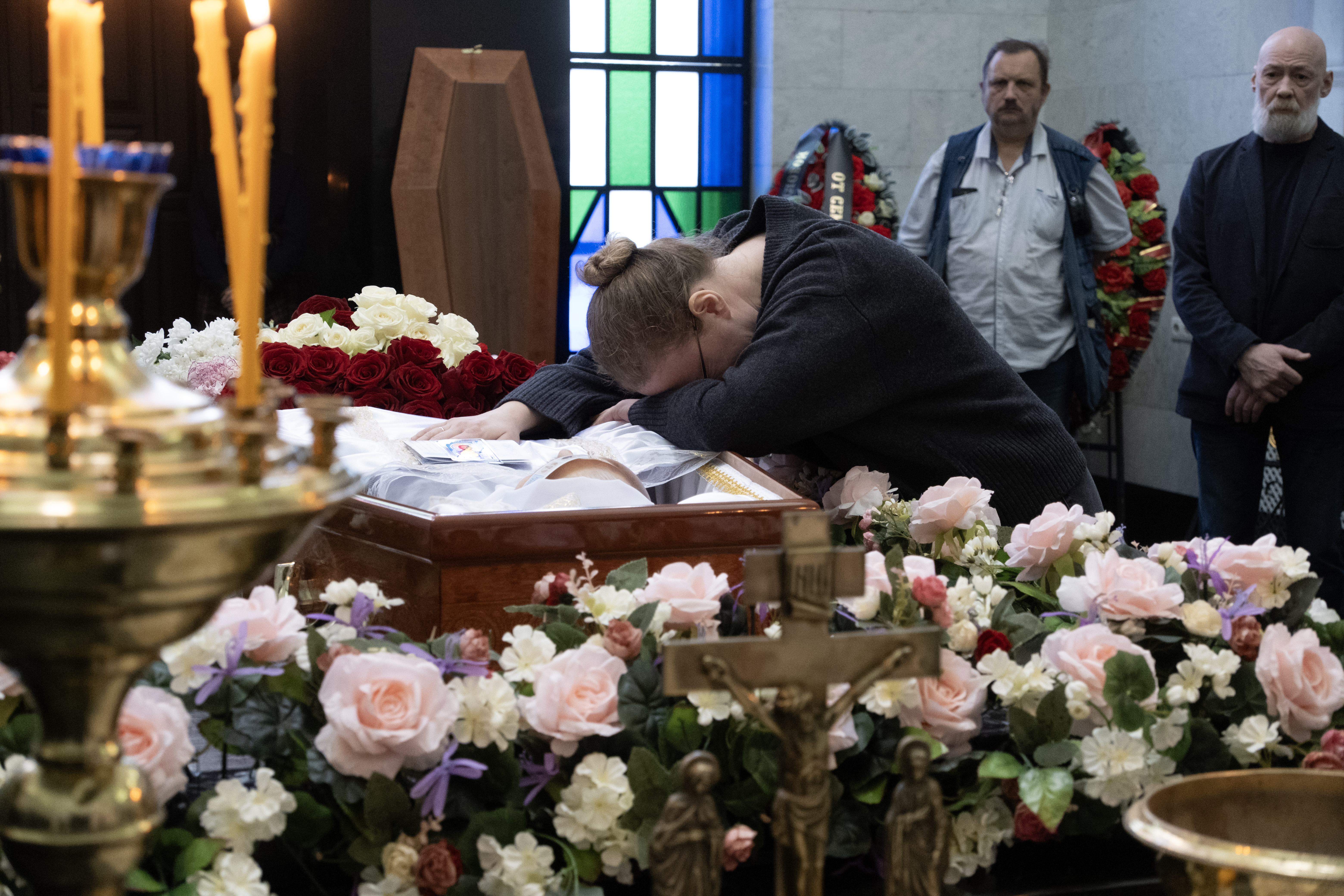 Прощание с председателем Центрального Совета Всесоюзной пионерской организации им. В.И. Ленина при ЦК ВЛКСМ (1971-1984), депутатом Госдумы 1-го созыва (1993-1995) Алевтиной Федуловой в малом ритуальном зале ЦКБ в Москве. 9 февраля 2026 г. Федулова скончавшейся 5 февраля на 86-м году жизни. © Фото: Дмитрий Волин/Кремлевский холм