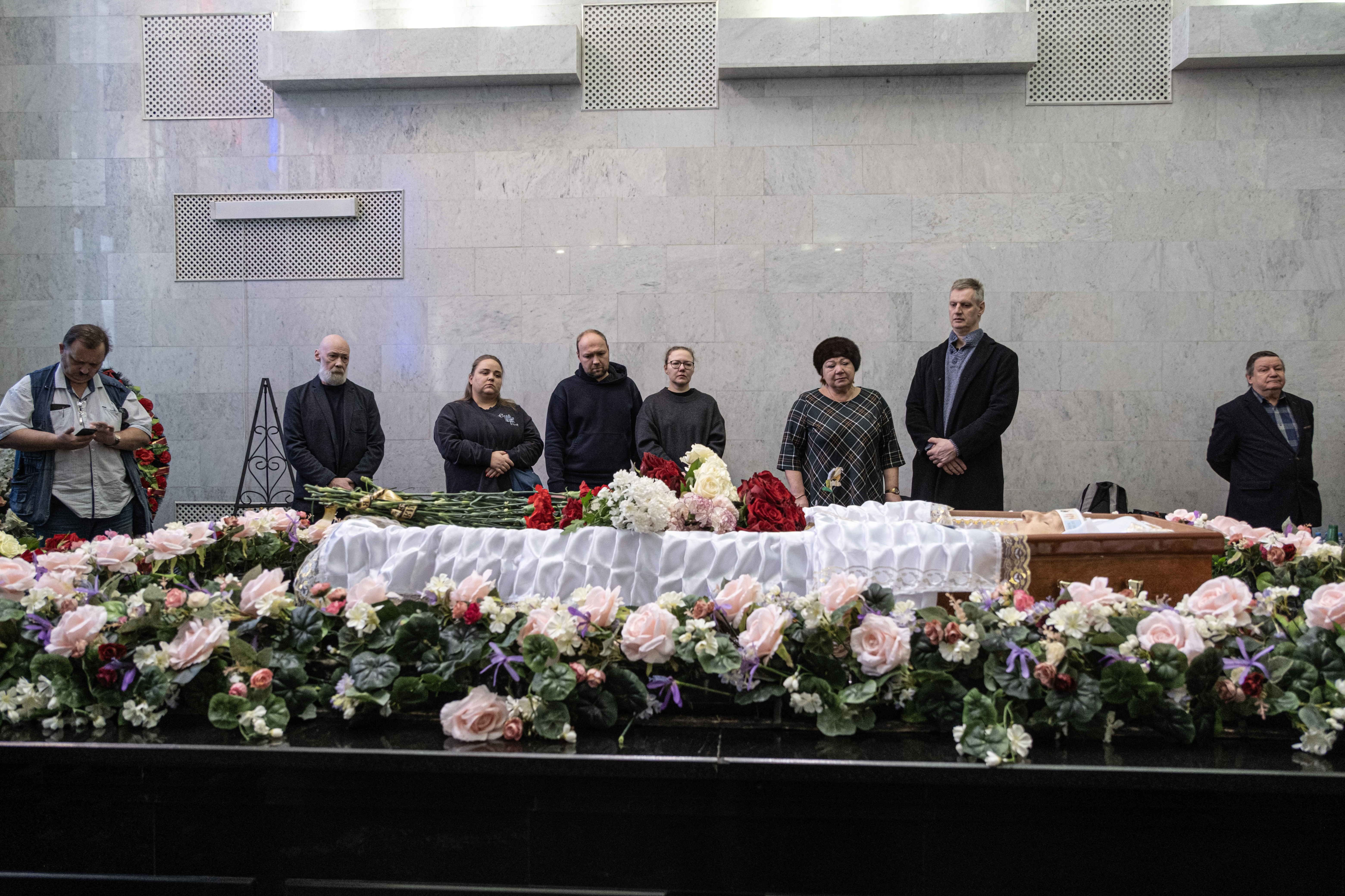 Прощание с председателем Центрального Совета Всесоюзной пионерской организации им. В.И. Ленина при ЦК ВЛКСМ (1971-1984), депутатом Госдумы 1-го созыва (1993-1995) Алевтиной Федуловой в малом ритуальном зале ЦКБ в Москве. 9 февраля 2026 г. Федулова скончавшейся 5 февраля на 86-м году жизни. © Фото: Дмитрий Волин/Кремлевский холм